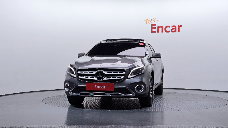 car Mercedes Benz GLA id73465 photo #3