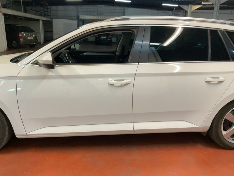 car Skoda Superb id73504 photo #4