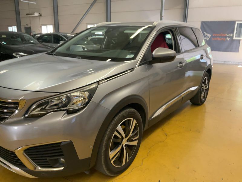 car Peugeot 5008 id73524 photo #2