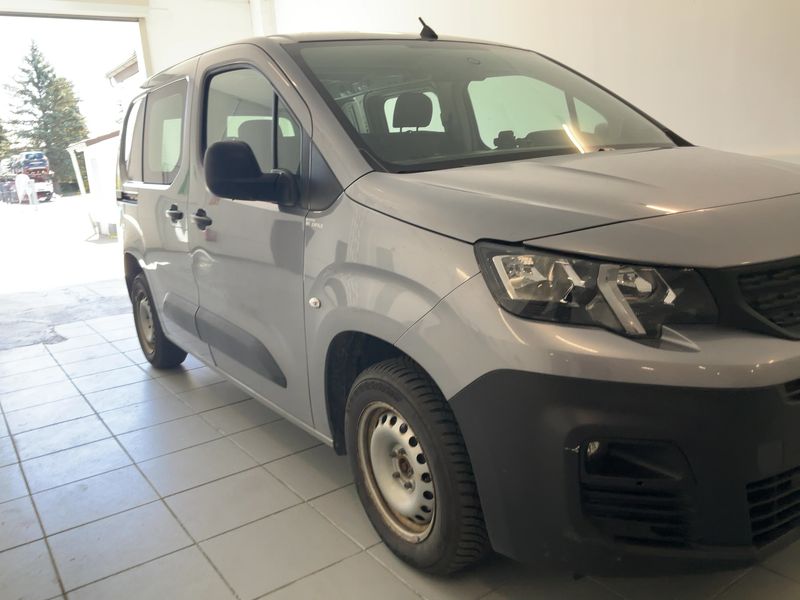 car Peugeot Partner id73577 photo #8