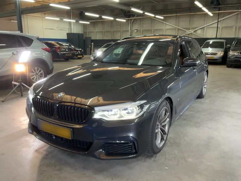 car BMW 5 Series id73657 main photo