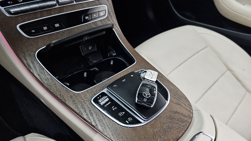 car Mercedes Benz E Class id73785 photo #16