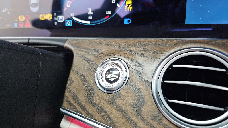 car Mercedes Benz E Class id73785 photo #28