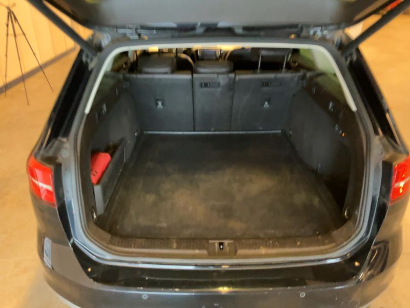 car Volkswagen Passat id73809 photo #10