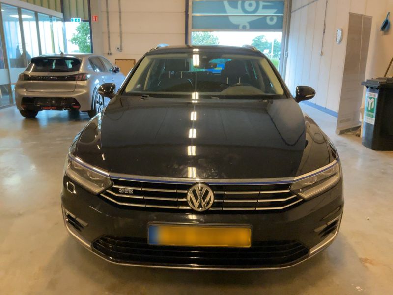 car Volkswagen Passat id73809 photo #9
