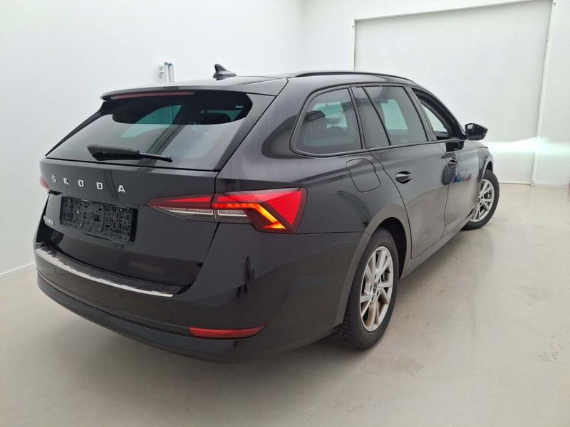 car Skoda Octavia id73811 photo #2