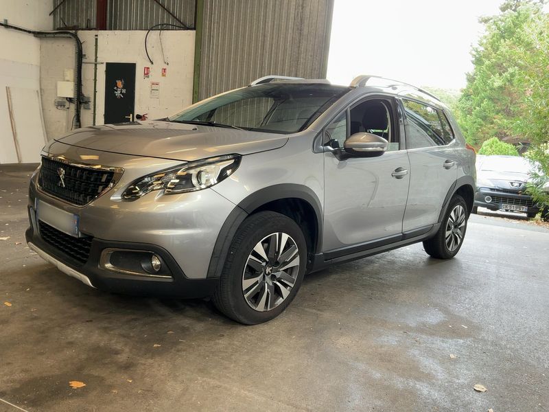 car Peugeot 2008 id73846 photo #2