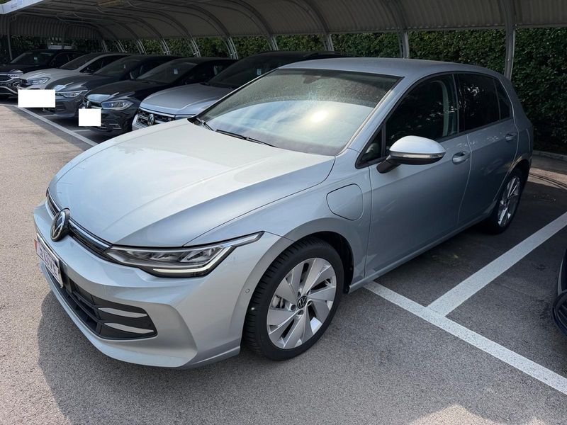 car Volkswagen Golf id73883 main photo