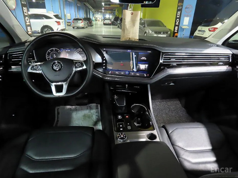 car Volkswagen Touareg id74232 photo #7