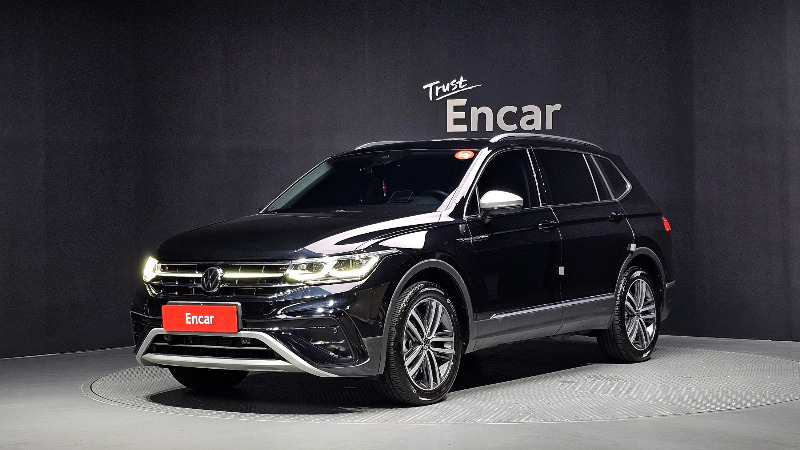 car Volkswagen Tiguan id74253 main photo