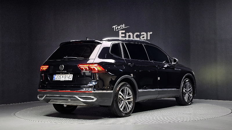 car Volkswagen Tiguan id74253 photo #2