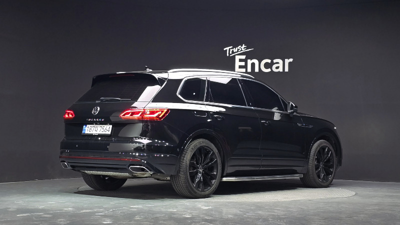 car Volkswagen Touareg id74255 photo #2