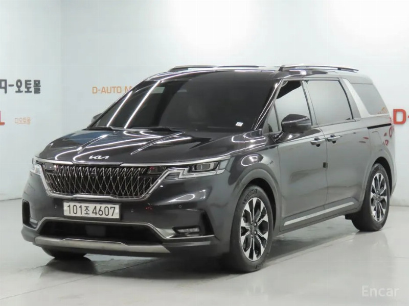 car KIA Carnival id74384 main photo