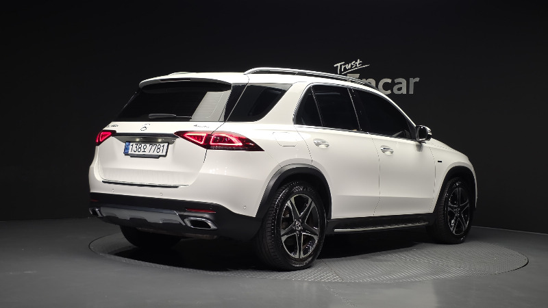 car Mercedes Benz GLE id74479 photo #2