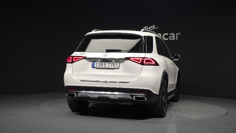 car Mercedes Benz GLE id74479 photo #4