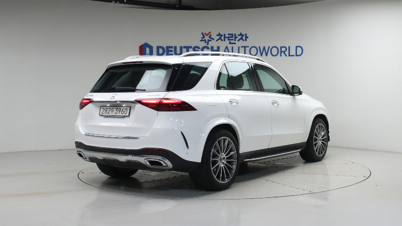 car Mercedes Benz GLE id74621 photo #2