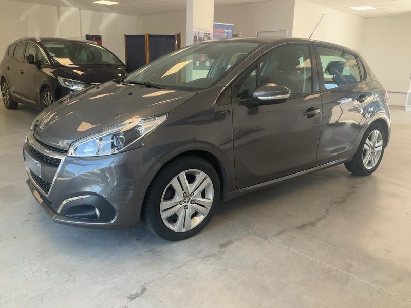 car Peugeot 208 id74946 main photo