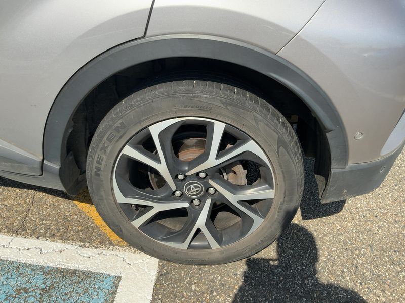 car Toyota C-HR id75121 photo #9