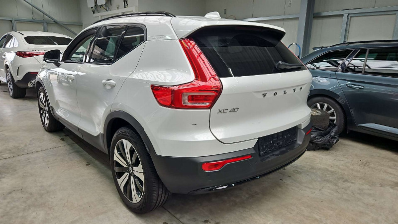 car Volvo XC40 id75257 photo #4