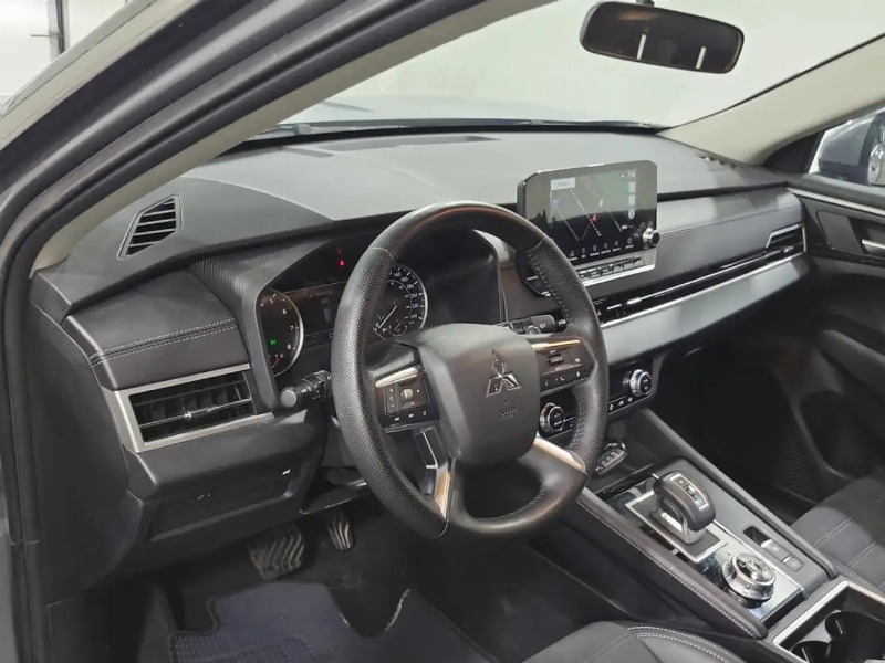 car Mitsubishi Outlander id75491 main photo