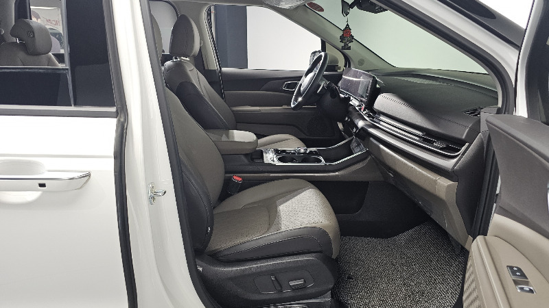 car KIA Carnival id75603 photo #11
