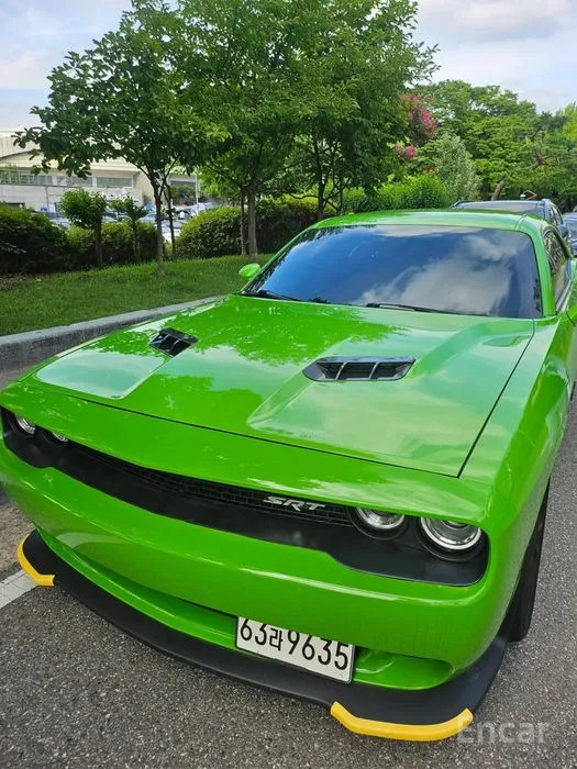 car Dodge Challenger id75608 main photo