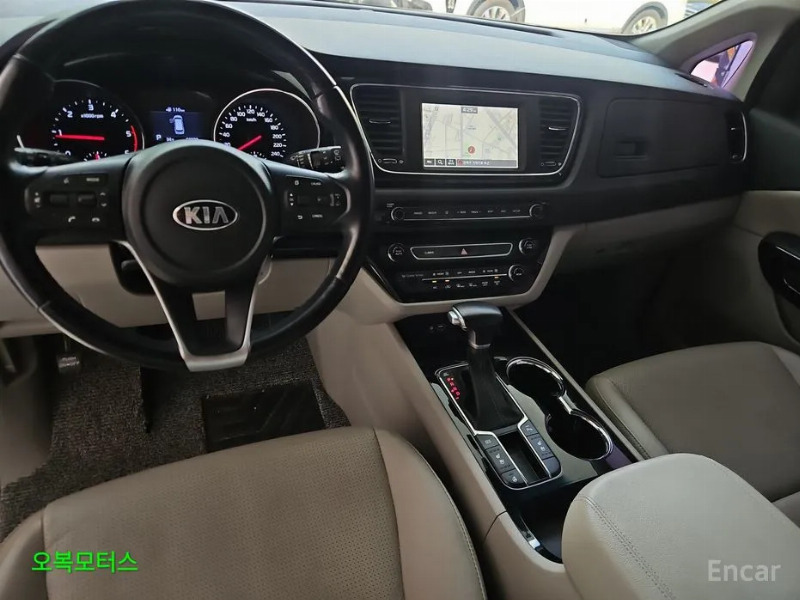 car KIA Carnival id75615 photo #9
