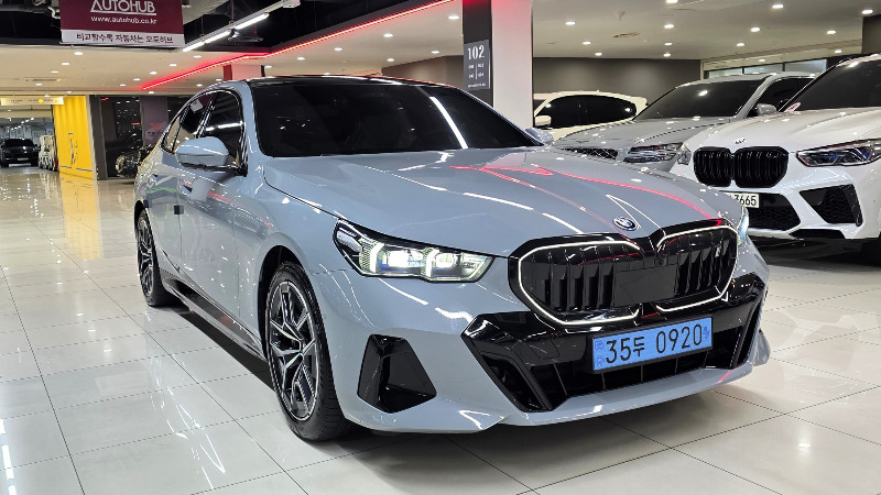 car BMW i5 id75647 photo #3