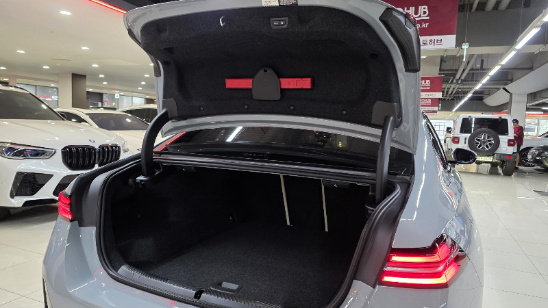 car BMW i5 id75647 photo #9
