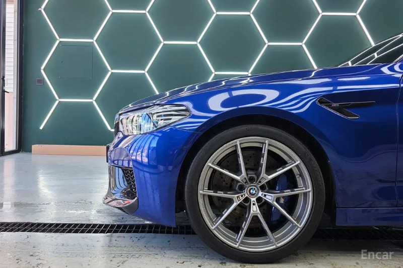 car BMW M5 id75656 photo #5