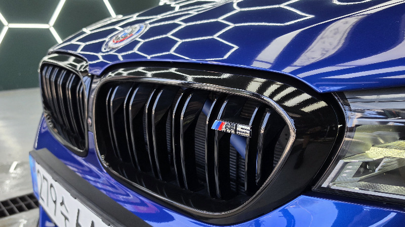 car BMW M5 id75656 photo #9