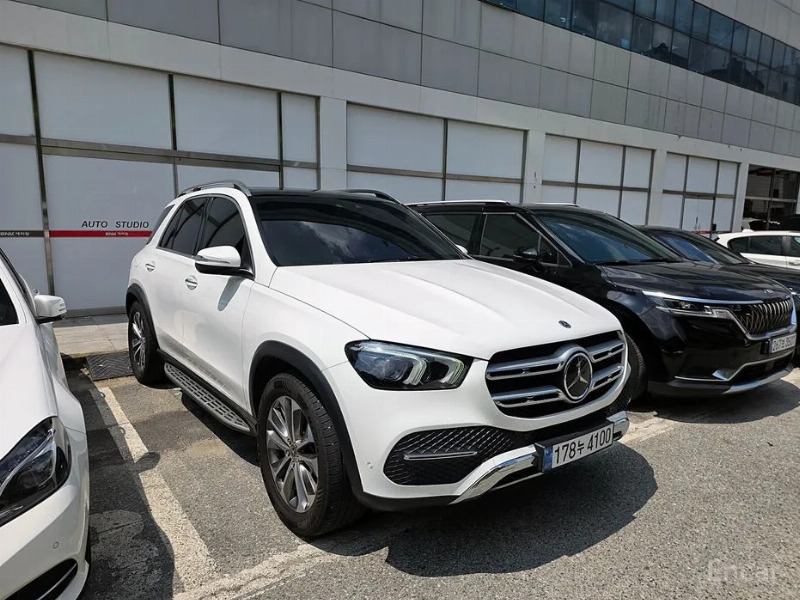 car Mercedes Benz GLE id75698 main photo