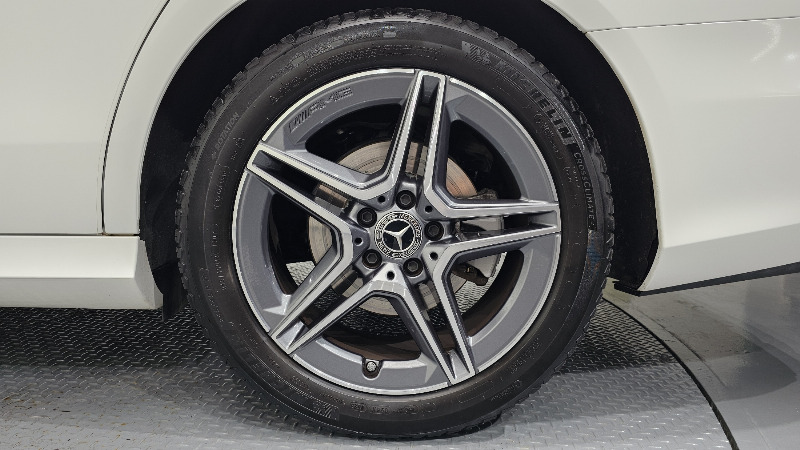 car Mercedes Benz E Class id75794 photo #21