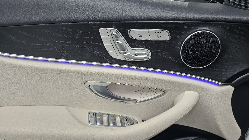 car Mercedes Benz E Class id75794 photo #27