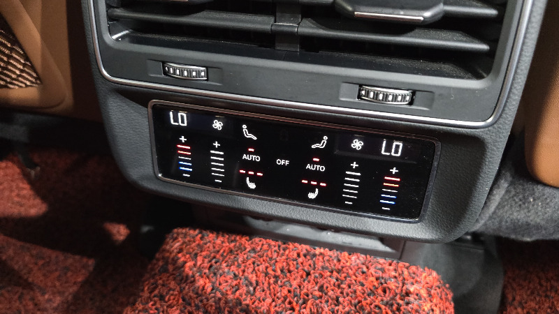 car Audi Q7 id75892 photo #19