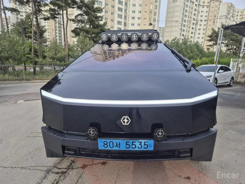 car Tesla Cybertruck id75921 photo #2