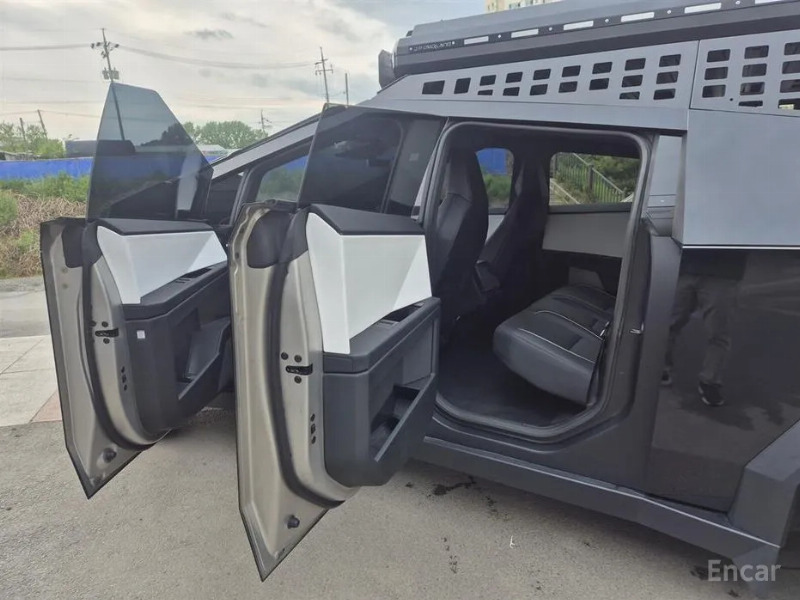 car Tesla Cybertruck id75921 photo #9