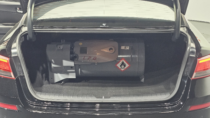 car KIA K5 id76007 photo #17
