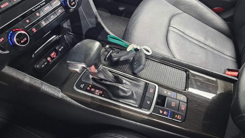 car KIA K5 id76007 photo #9
