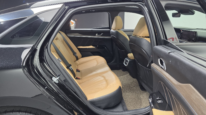 car KIA K5 id76009 photo #11