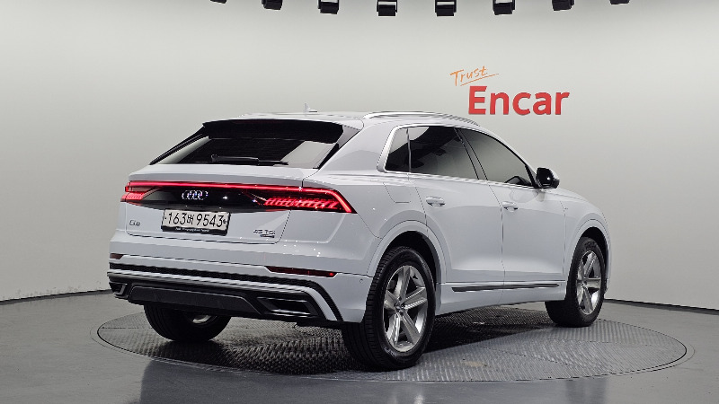 car Audi Q8 id76012 photo #2