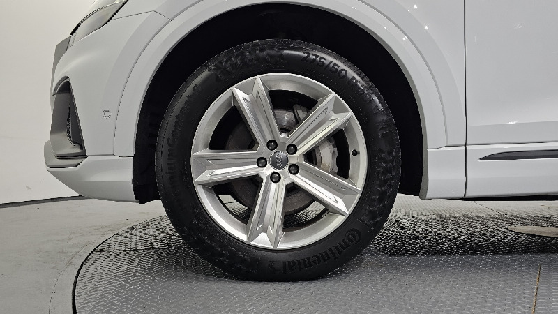car Audi Q8 id76012 photo #5