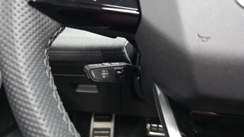 car Audi SQ6 e-tron id76014 photo #18