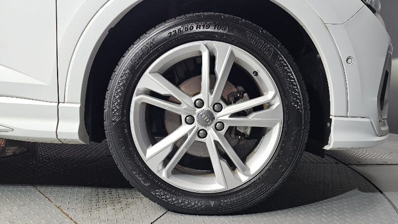 car Audi Q3 id76016 photo #21