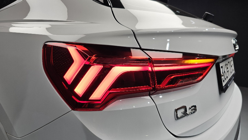 car Audi Q3 id76016 photo #23