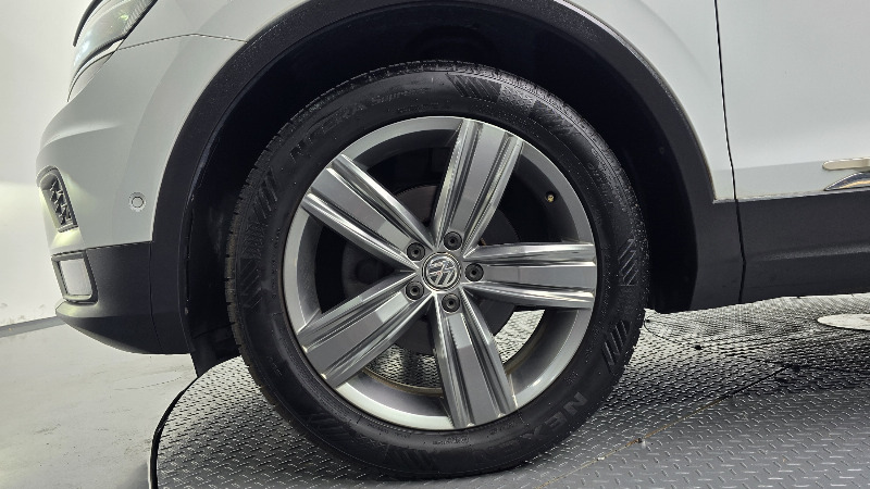 car Volkswagen Tiguan id76122 photo #5