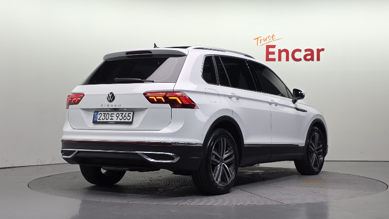 car Volkswagen Tiguan id76124 photo #2