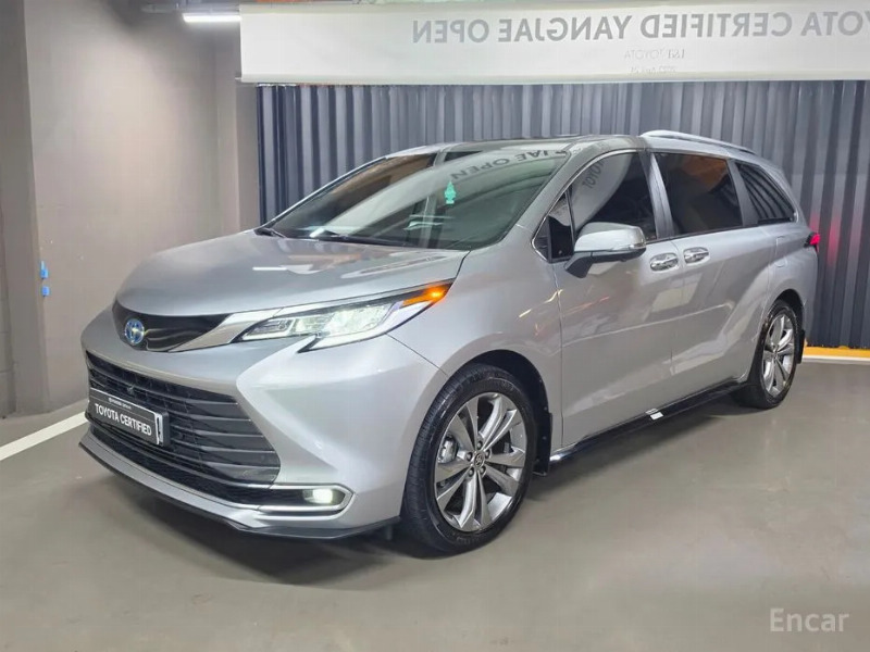 car Toyota Sienna id76144 main photo