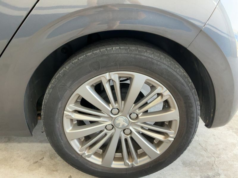 car Peugeot 208 id76157 photo #9