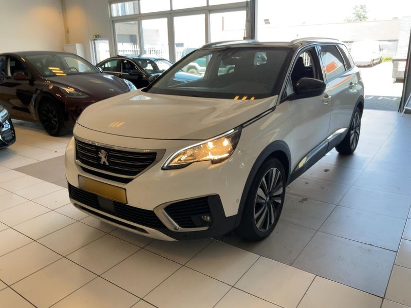 car Peugeot 5008 id76218 main photo